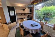 TOWNHOUSE MIT GARTEN UND GARAGE