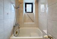 HOCHWERTIGE ALTBAUWOHNUNG mit 3 Zimmern, Extraküche und 2 Balkonen nahe der Mur