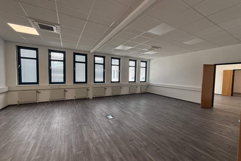 1030! € 11.-/p.m² netto! Preiswerte und effiziente Bürofläche mit optimaler Anbindung in Erdberg!, Gewerbeobjekt-miete, 5.428,80,€, 1030 Wien 3., Landstraße