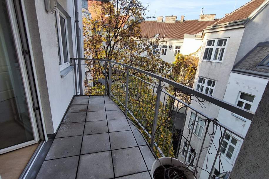 Wunderschöne ruhige Wohnung im 4.OG mit Balkon, Innenhoflage, nahe altes AKH, mit Garagenoption, Wohnung-miete, 1.290,82,€, 1080 Wien 8., Josefstadt