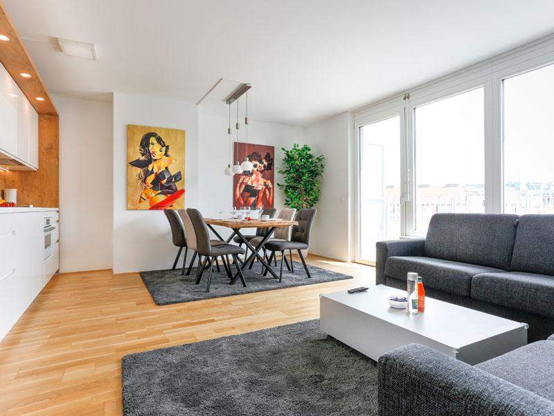 "Vollausgestattete Dachgeschosswohnung mit Terrasse"