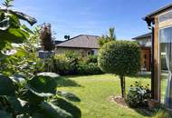 Romantische Ziegelmassiv-Doppelhaushälfte mit Sommergarten und Sauna, voll ausgestattet und provisionsfrei! (Provisionsfrei)