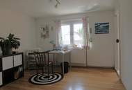 NEU RENOVIERTES EINFAMILIENHAUS MIT NEBENGEBÄUDE