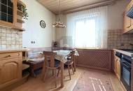 BUNGALOW MIT XXL GARTEN, KELLER & NEBENGEBÄUDE IN TOP RUHELAGE