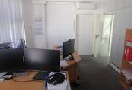 "Geräumige Büroflächen!"