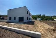 Neubau-Doppelhaus-Hälfte mit 4 Schlafzimmern!