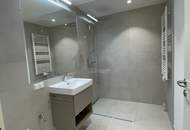 UNBEFRISTET: 2 Zimmer mit Loggia und vielen Extras im Haus nahe Belvedere!