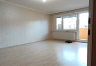 Ruhige hofseitige 86 m² Dachgeschosswohnung mit Südbalkon!