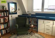 Aussergewöhnliche Loftwohnung im Dachgeschoss für jung gebliebene Künstler, Single, Paare und kleine Familie