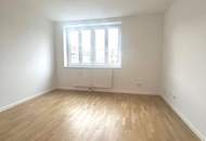 1190! Tolle 4-Zimmer Wohnung mit Balkon und Blick ins Grüne Nähe Rudolfinerhaus ab November 25!