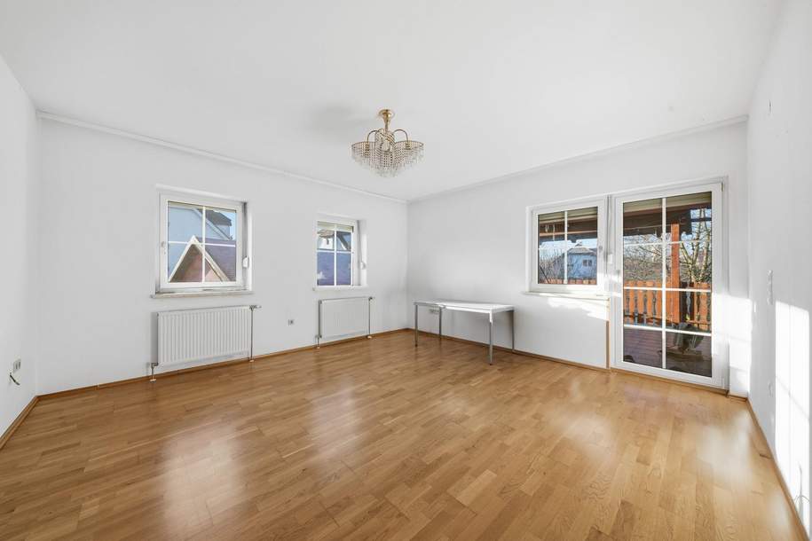 Großzügige Liegenschaft mit Garten, Garage &amp; Terrasse!, Haus-kauf, 465.000,€, 3710 Hollabrunn