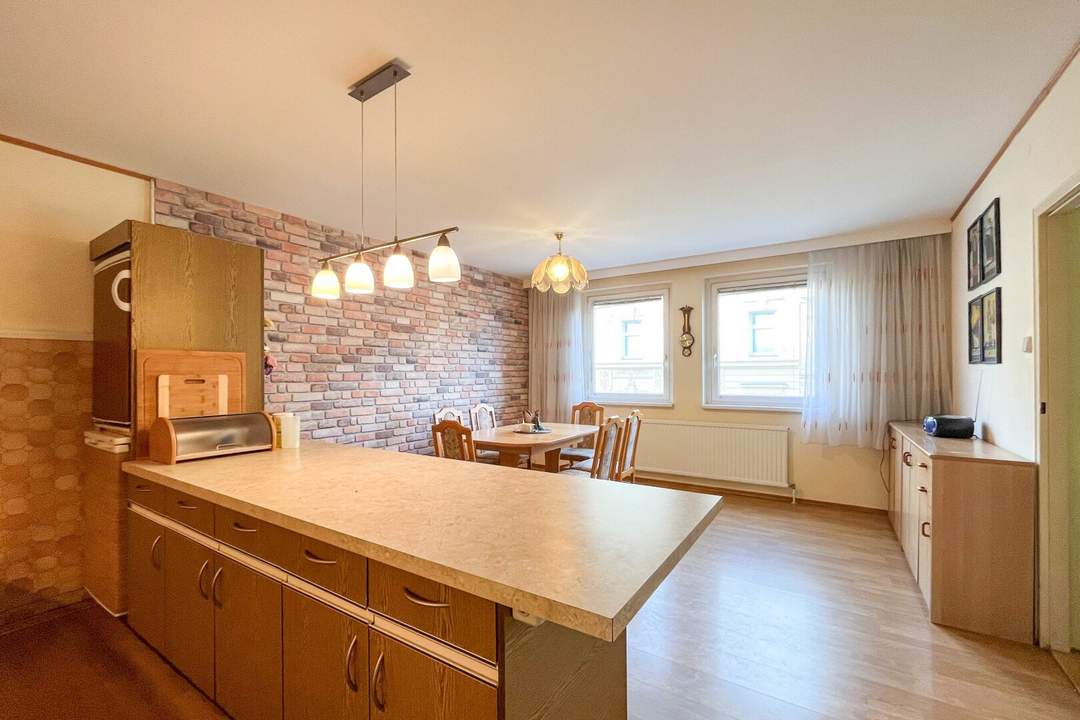 4-Zimmer-Wohnung mit WG-Eignung nahe Wiener Hauptbahnhof mit Lift &amp; Top-Anbindung