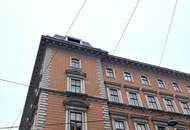1010, Schottenring! 4-Zimmer Altbauwohnung mit 2 Bädern!