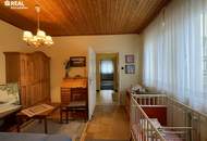 Ausreichend Platz für den Alltag - Einfamilienhaus mit Garten, Terrasse und Carport