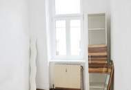Unsanierte 1 Zimmer Altbauwohnung mit Potentia l- Nähe U1 - bestandsfrei !