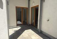 3 Zimmer Altbauwohnung im EG + 1 Terrasse ca. 8,50 m² (mit Gartenblick) in der Storchengasse - nur ca. 3 - 4 Gehminuten zur U-Bahn U4 & U6