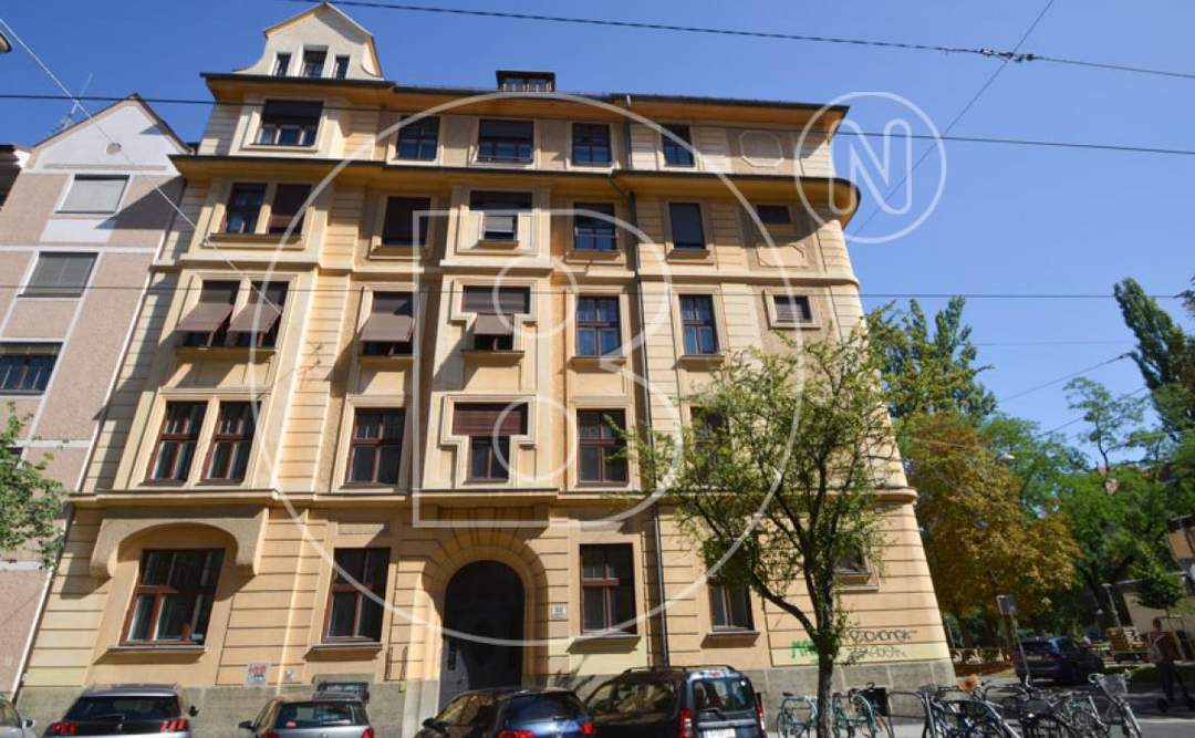 Prächtiges Eckzinshaus in phantastischer Lage mit viel Entwicklungspotential!