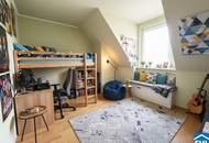 Wohnen mit Gefühl: Dachgeschoß-Maisonette mit zwei Terrassen in Wiener Neudorf