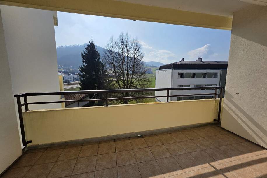 Komplett möblierte 3-Zimmer-Wohnung mit sonniger Loggia und Gebirgsblick, Wohnung-kauf, 249.000,€, 4812 Gmunden