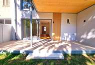 Rarität! Altbau-Feeling + Gartenparadies + Zukunftsenergie! Hochwertig sanierte 3-Zimmer-Wohnung mit Terrasse, Garten und Erdwärme! Familienparadies mit jeder Menge Lebensqualität!