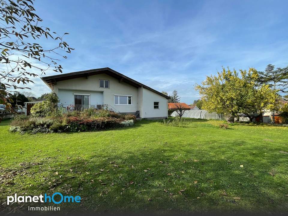 Klein, aber mein! Charmantes Einfamilienhaus auf ca. 1.073 m² Eigengrund. Zubau möglich!