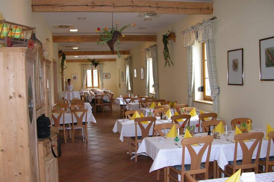 Idyllischer Gasthof mit einladendem Gastgarten und vielseitige Nutzungsmöglichkeiten, Gewerbeobjekt-kauf, 750.000,€, 2491 Wiener Neustadt(Land)
