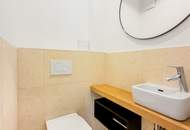 sehr helle und ruhige Dachgeschosswohnung in Hietzinger Bestlage