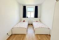 1080! UNBEFRISTET! 5 ZIMMER ! Schönes und frisch saniertes DG mit Balkon!