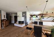 Moderner Bungalow mit vielen Extras -- Photovoltaikanlage, Carport, DAN-Küche, Heizkamin und großes Gartenparadies