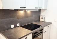 Neuer Preis! Hell, ruhig, perfekt gelegen - Willkommen im 18. Bezirk! Ein MUST HAVE in ruhiger Seitengasse! Frisch saniert + Neue Einbauküche + Garagenplatz inklusive + Tolle Infrastruktur und Anbindung! Jetzt zugreifen!