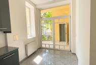 Großzügige Wiener Altbauwohnung mit ca. 4,20 m hohen Decken, Balkon und direktem Liftzugang