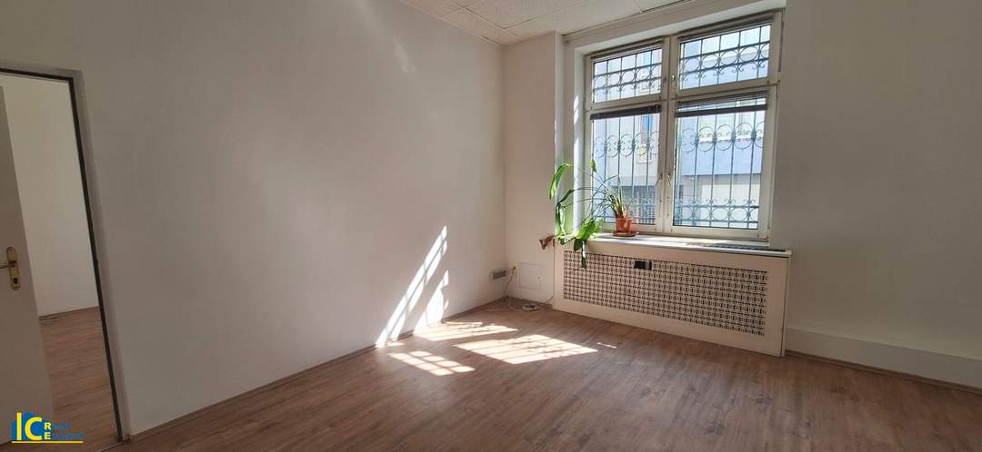 Unbefristete und barrierefreie Büroimmobilie