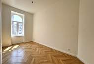 Grosszügige 3-Zimmer Wohnung mit Altbauflair - Erstbezug nach Sanierung