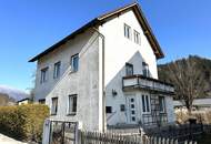 ***Charmantes Mehrfamilienhaus mit Riesenpotential***