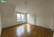 Helle Dachgeschoss-Wohnung mit West-Terrasse in ruhiger Seitengasse der Wattgasse und Hernalser Hauptstraße