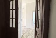 Helle 3-Zimmer-Altbauwohnung