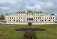 3 Zimmer mit Balkon, komplett neues Bad und WC