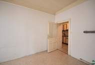 Sanierungsbedürftig: 2-Zimmer Altbauwohnung in ruhiger Lage in Favoriten