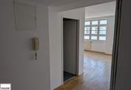 Palais Siebenbrunn: Loftartiges Bauhaus-Juwel 48,6 m² · 3. Liftstock