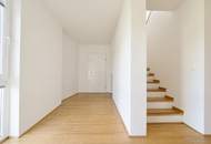 Exklusive Dachgeschoss-Maisonette mit supergroßer Terrasse und wunderbarem Fernblick & Tiefgaragenparkplatz