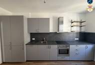 Großzügige 4er-WG nahe DPU mit sonnigem Balkon und Donaublick