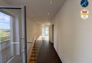 Großzügiges Penthouse mit Garten und Schwimmteich