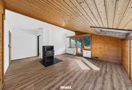 Frisch renovierter 3-Zimmer-Dachgeschosstraum mit zwei Balkonen und Tiroler Bergpanorama in Alpbach