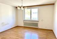Großzügiges Zweifamilienhaus mit Ausbaupotential auf 4 Ebenen in Wien-Atzgersdorf