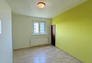 Südstadt: helle 2-Zimmer-Wohnung mit Loggia