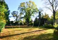 Phänomenaler ebener Villenbaugrund in zentraler Grünruhelage - zwei Bauflächen!