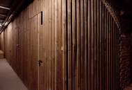 Balkon-Altbauwohnung 3 Zi und 21m² Balkon in Hofruhelage