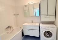 „Wohnen mit Weitblick: Barrierefreie Wohnung im 11. Stock mit Loggia und Stellplatz“