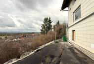 Haus in Hanglage mit beeindruckendem Weitblick – viel Potenzial für Ihre Wohnideen!