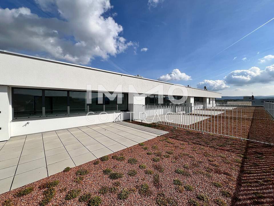 53,21qm 2ZI- Dachgeschosswohnung mit 19,55qm Terrasse, 30qm Gründach, und 14,07qm Balkon, zzgl. 2 Tiefgaragenstellplätzen